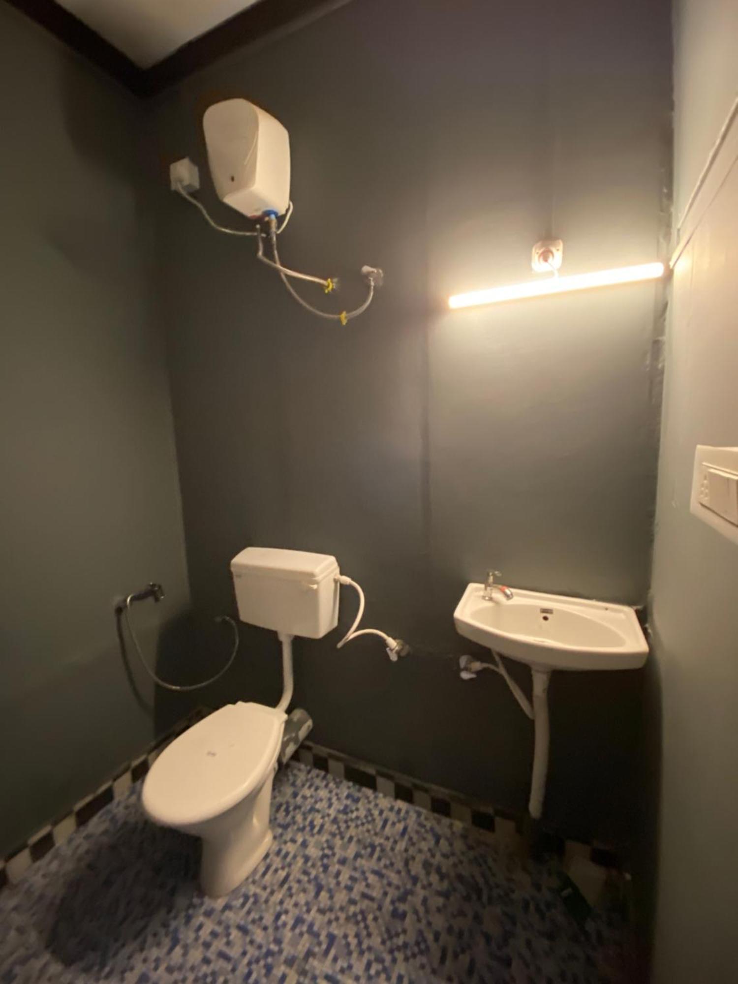 Bibhitaki Hostels Palolem Beach Екстериор снимка